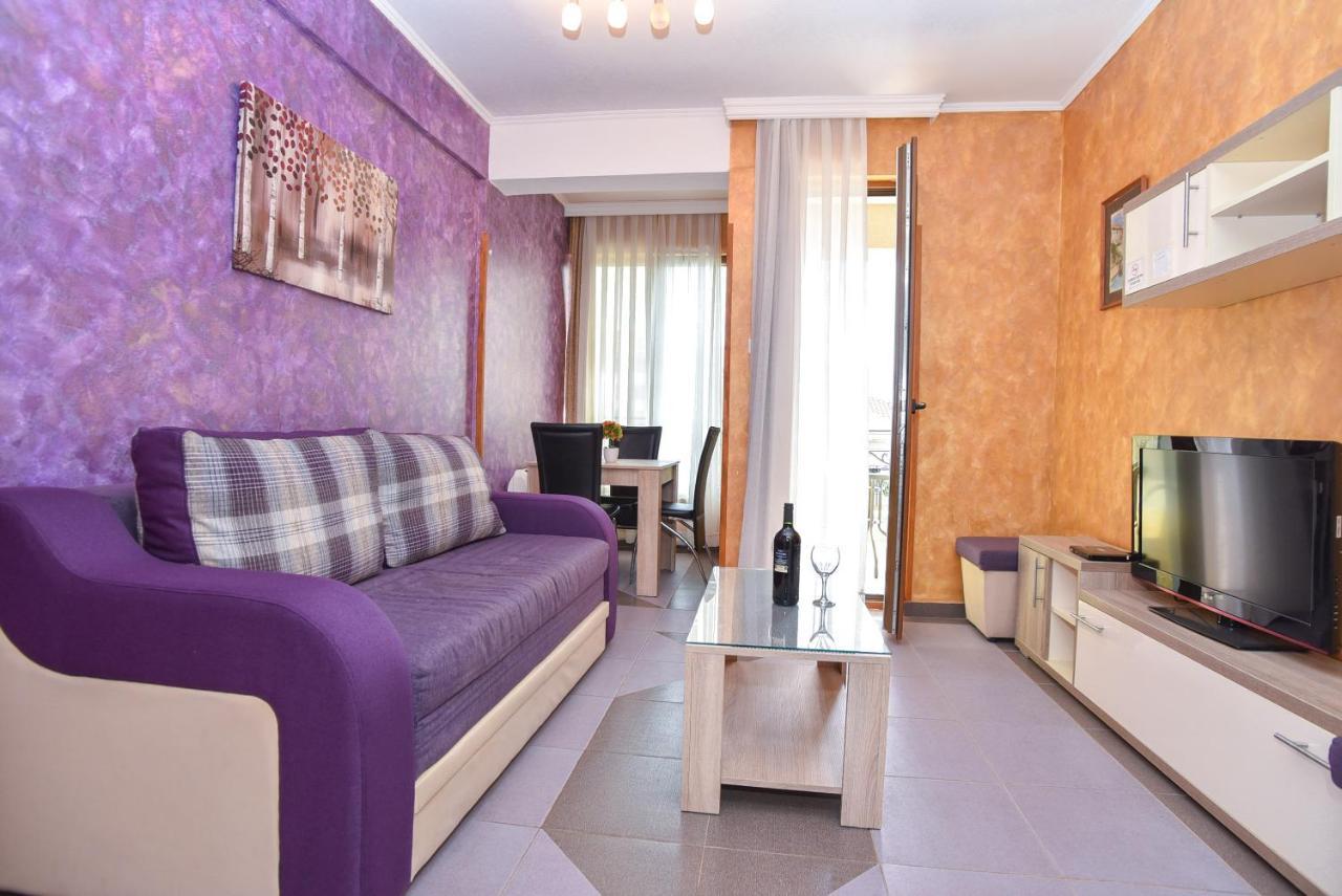 Lux M Apartment *